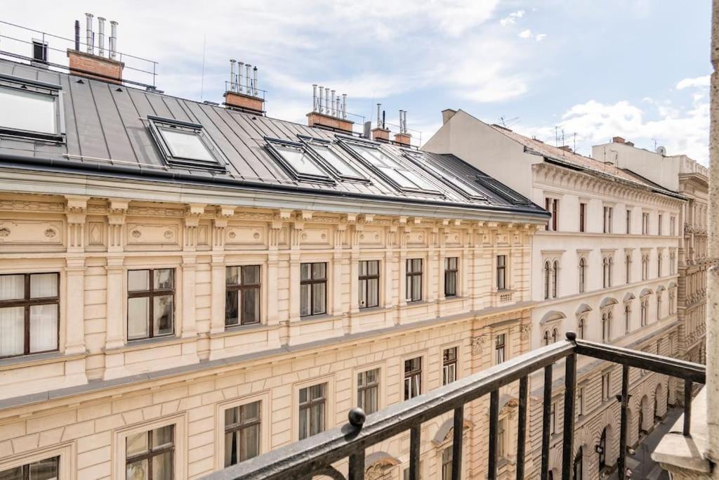 Budapest Basilica Apartment Екстер'єр фото